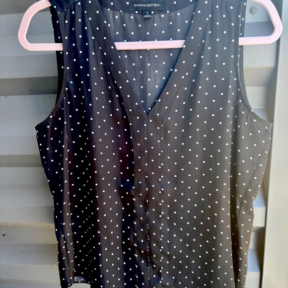 Banana Republic Microdot Sleeveless Blouse - Picture 10 of 11